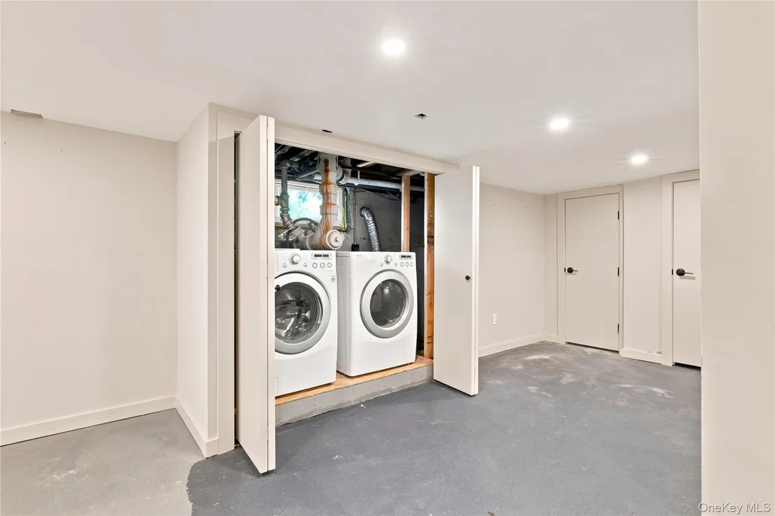 Photo of 2693 Fox Road