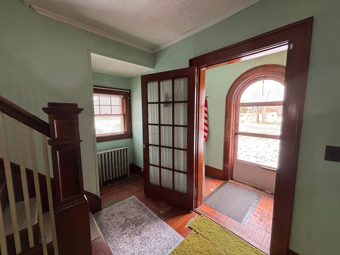 Photo of 265 Howell Avenue