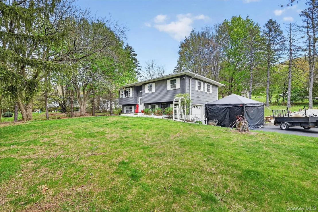 Photo of 5 Regelski Drive