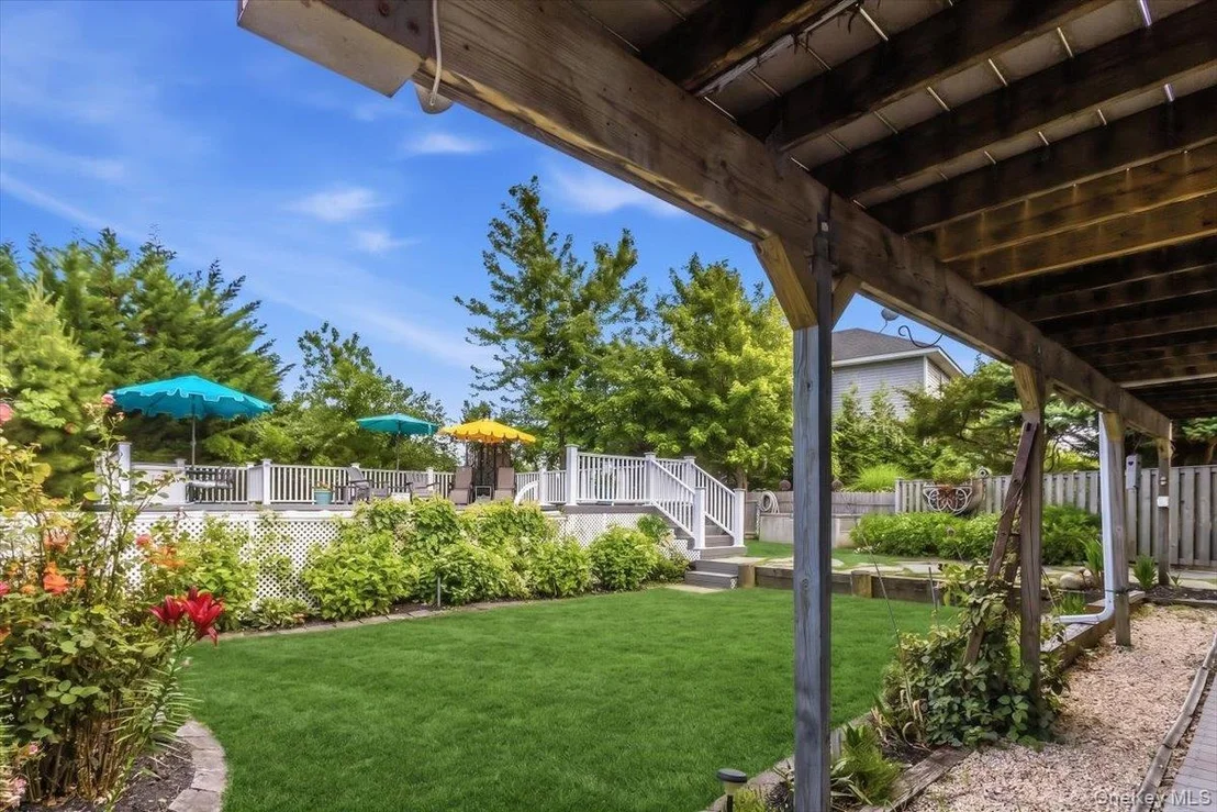 Photo of 72 Circle Drive