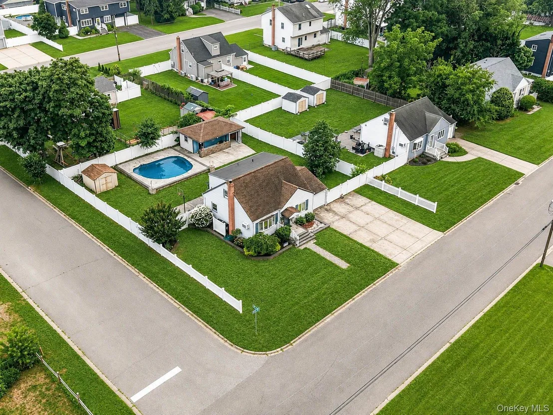 Photo of 341 12th Street