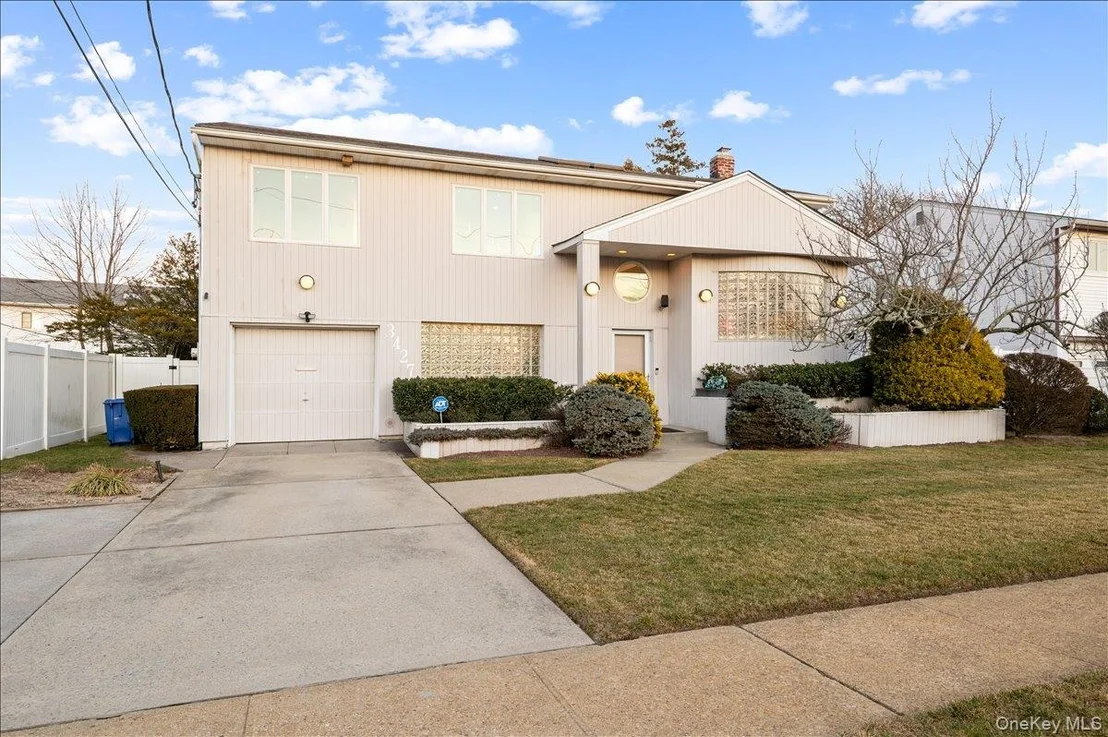 Photo of 3427 Carey Lane