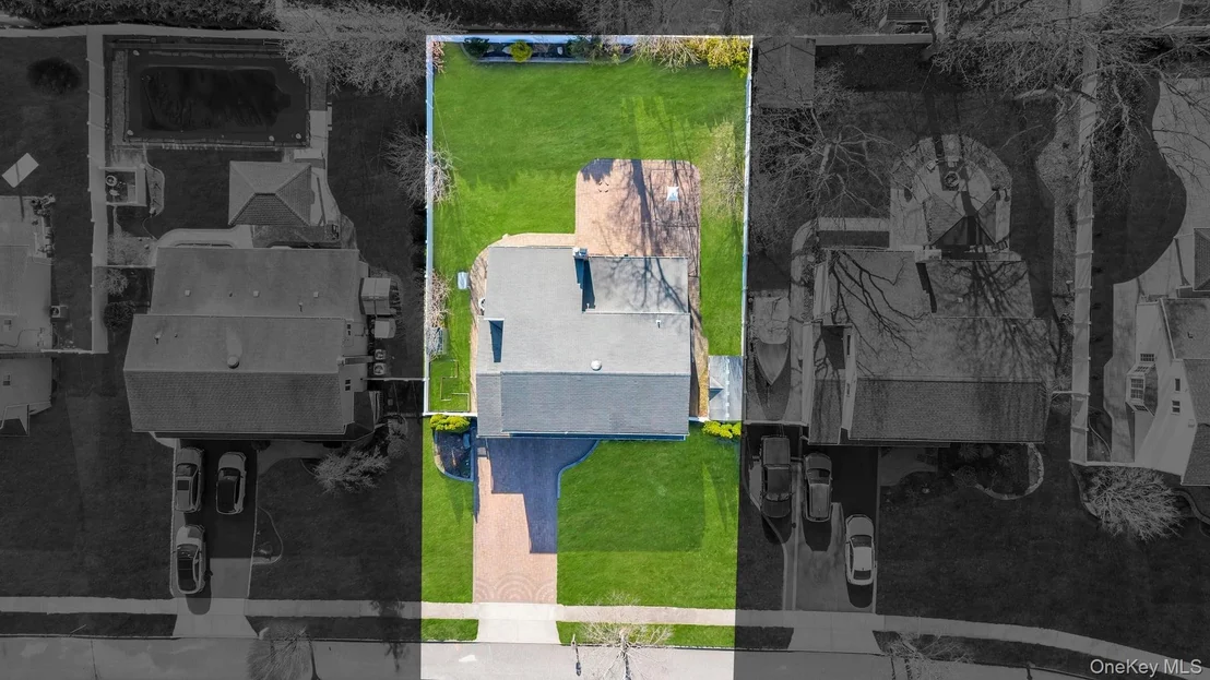 Photo of 18 Lloyd Lane