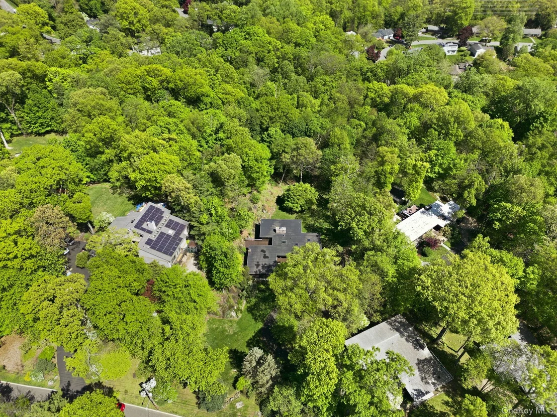 Photo of 51 Eastern Drive