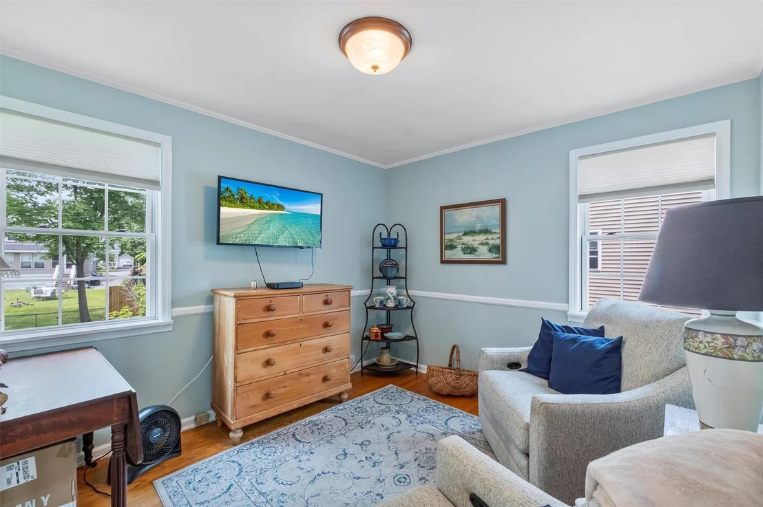 Photo of 7 Wilson Boulevard