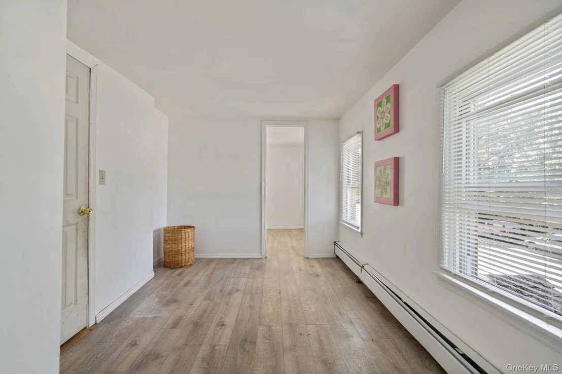 Photo of 15 Bridge Avenue