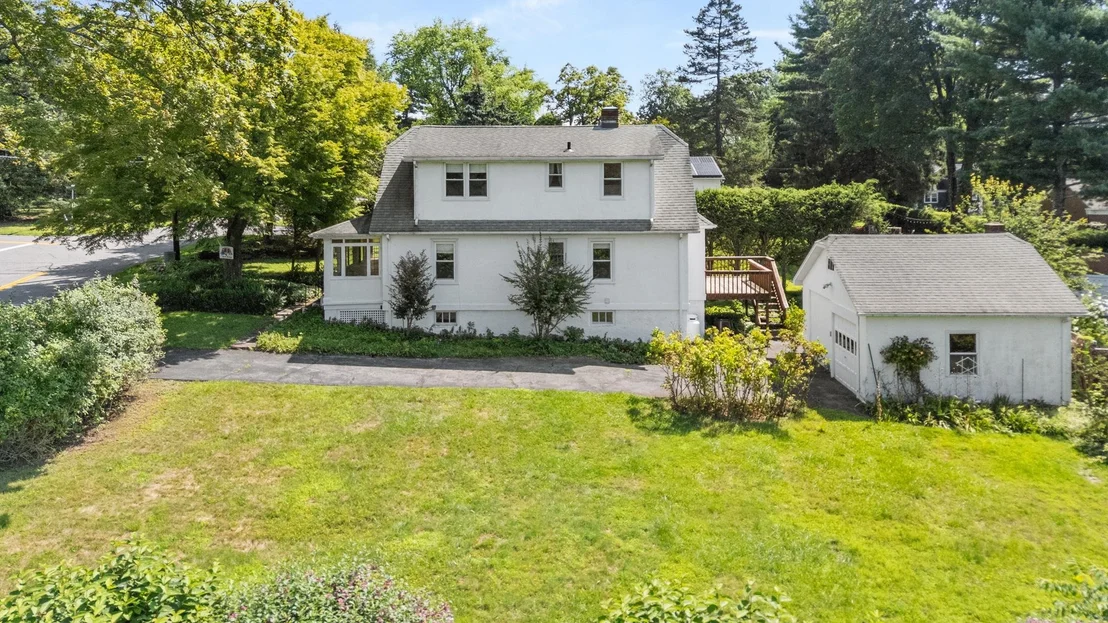 Photo of 98 Westlake Drive