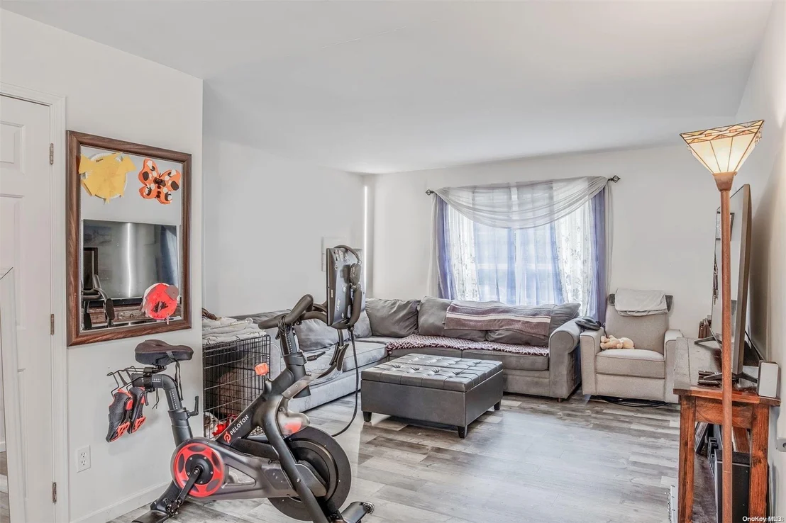 Photo of 3 Neptune Avenue
