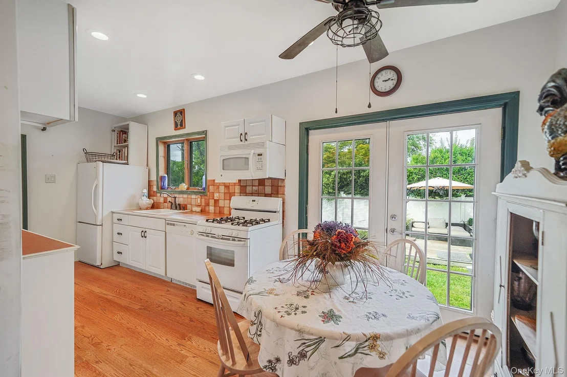 Photo of 25 Patchogue Street