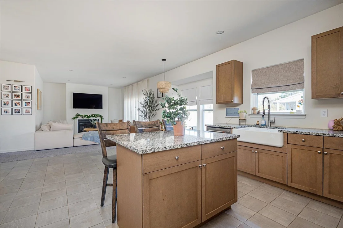 Photo of 3 Pondview Circle