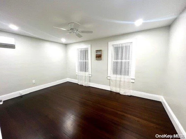 Photo of 2906 Oceanside Road