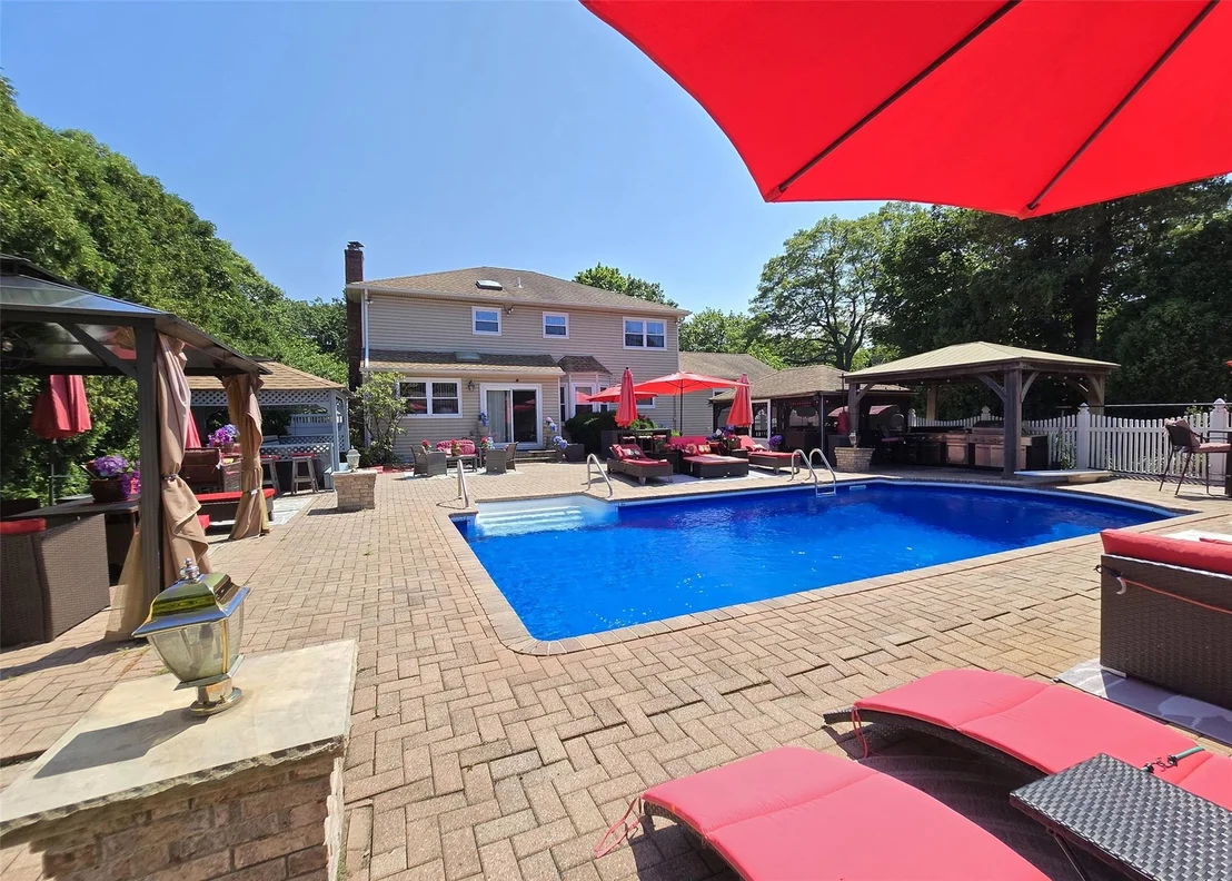 Photo of 29 Charlemagne Drive