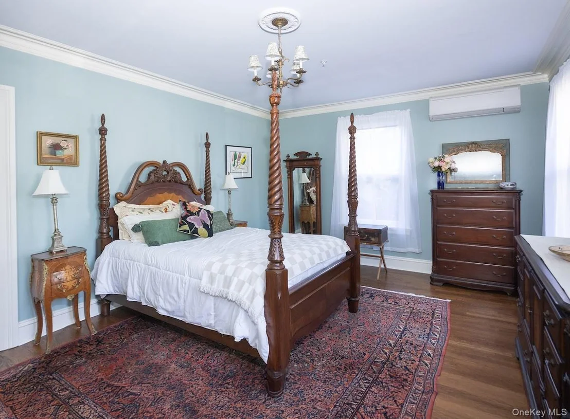 Photo of 36 Belden Avenue
