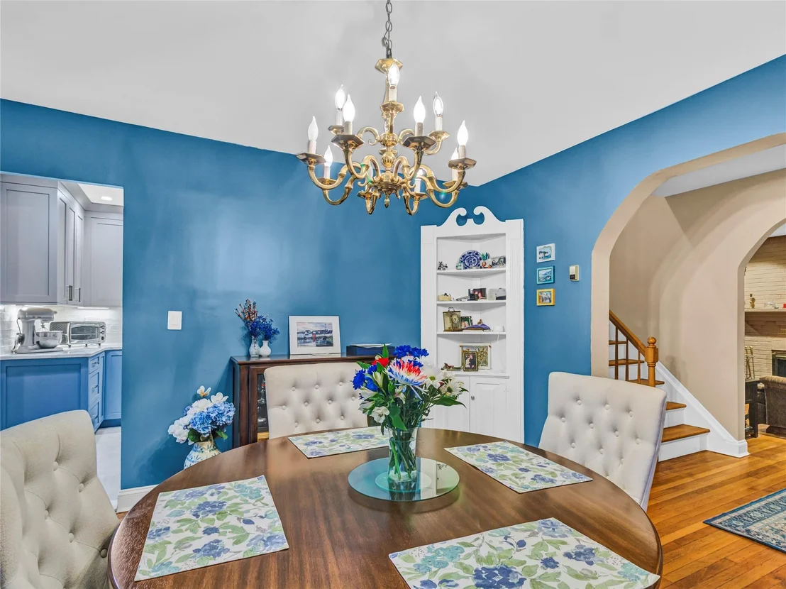 Photo of 108 Vincent Avenue