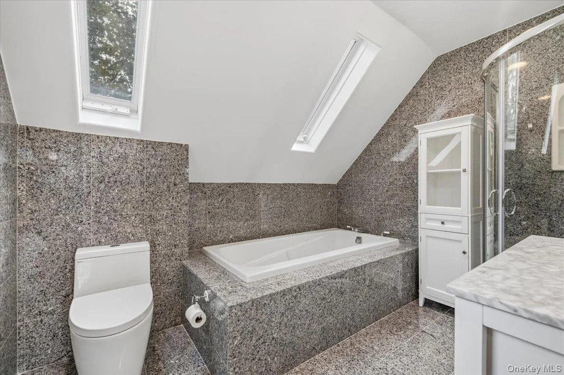 Photo of 2785 Noyack Road