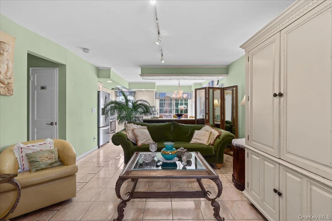 Photo of 1415 Reed Place
