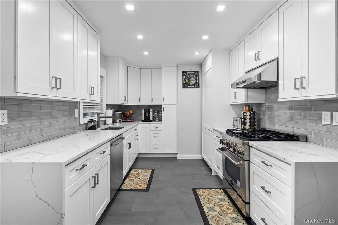 Photo of 60 Longview Drive
