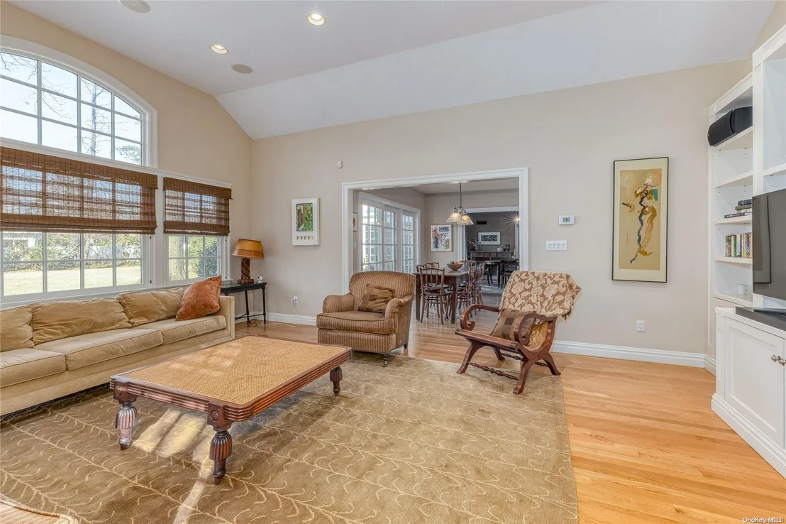 Photo of 19 Hickory Drive