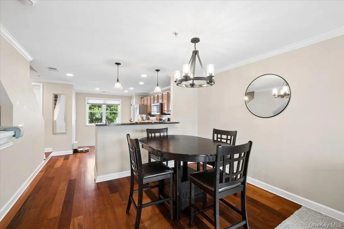 Photo of 225 Waterside Close