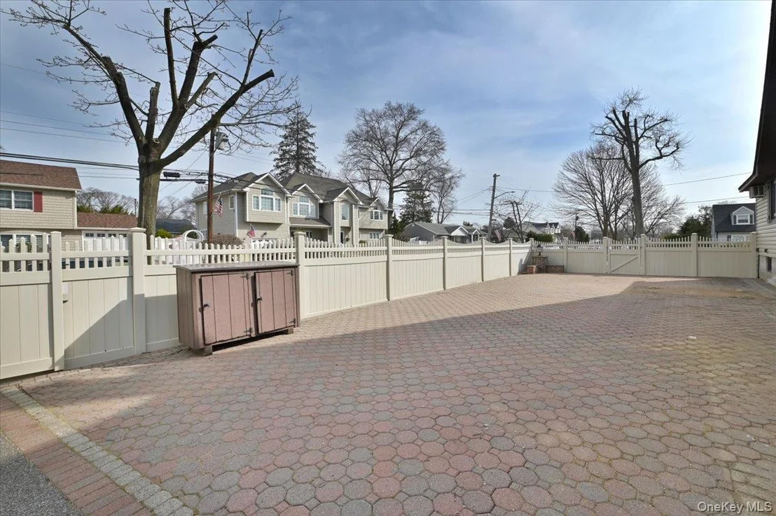 Photo of 2 Oak Place