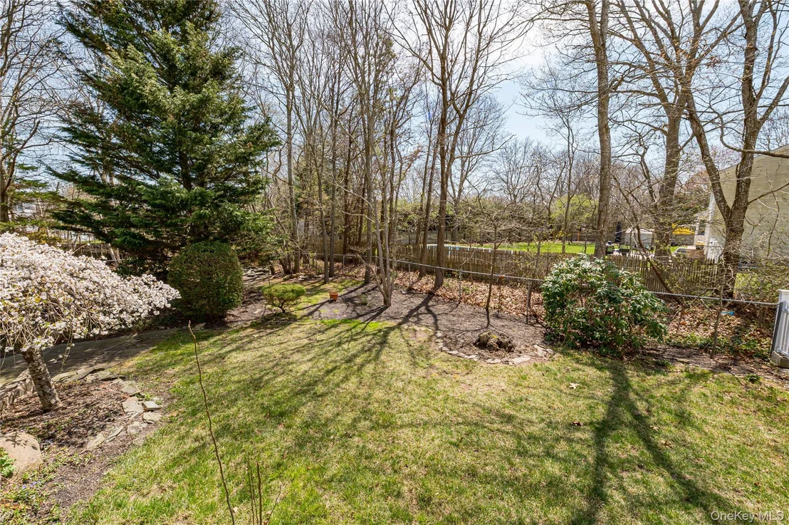 Photo of 209 Fairway Drive