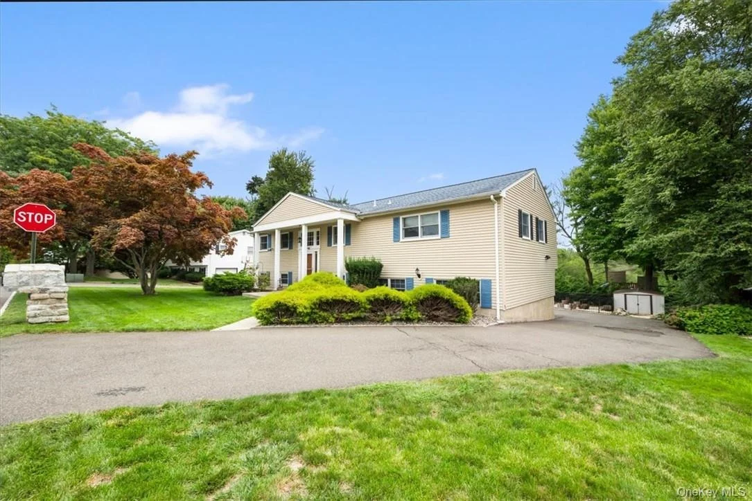 Photo of 20 Lancaster Drive