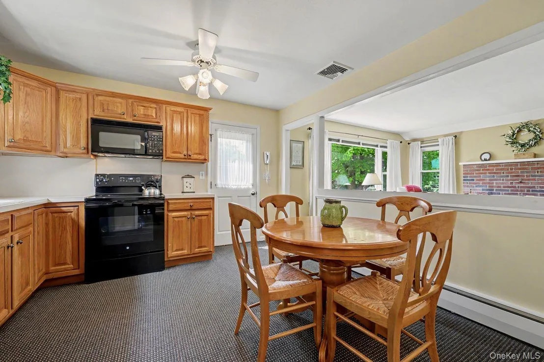 Photo of 22 Manor Way