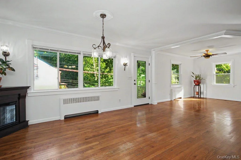 Photo of 81 Snowden Avenue