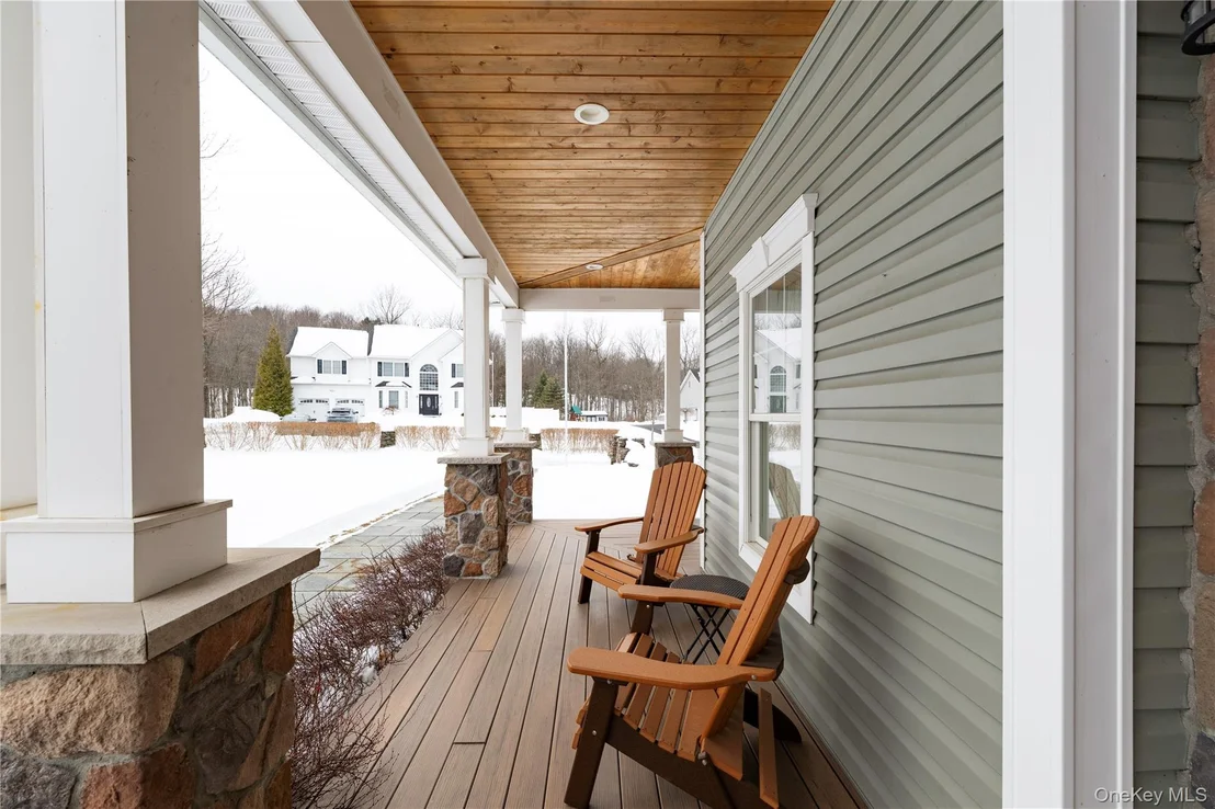 Photo of 1016 Forest Glen