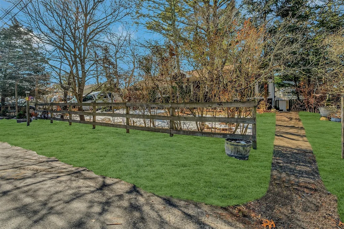 Photo of 75 Royal Avenue
