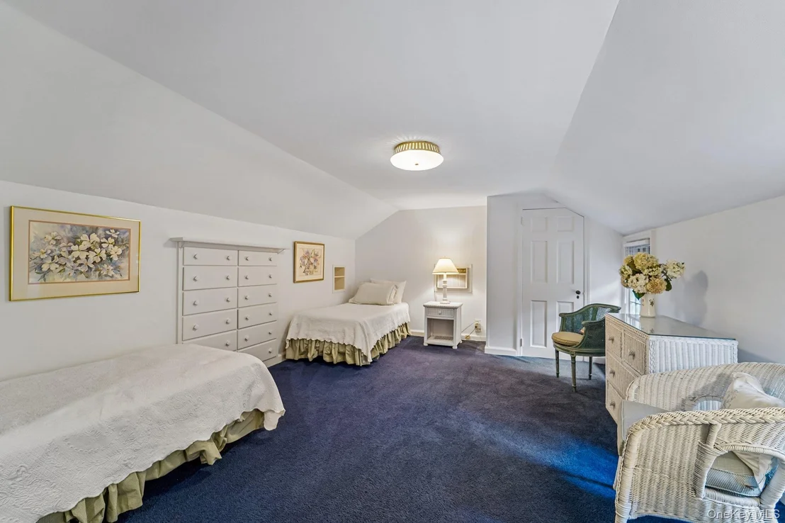 Photo of 16 Edgewood Drive