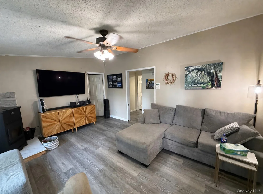 Photo of 39 Depew Park