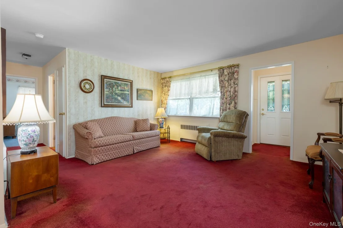 Photo of 2057 Paddock Road