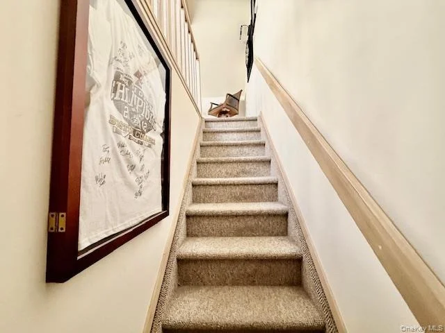 Photo of 19 Carmen View Drive