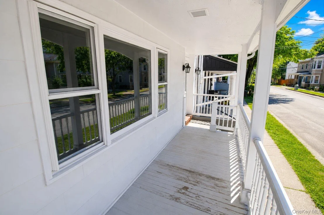 Photo of 32 Hasbrouck Street