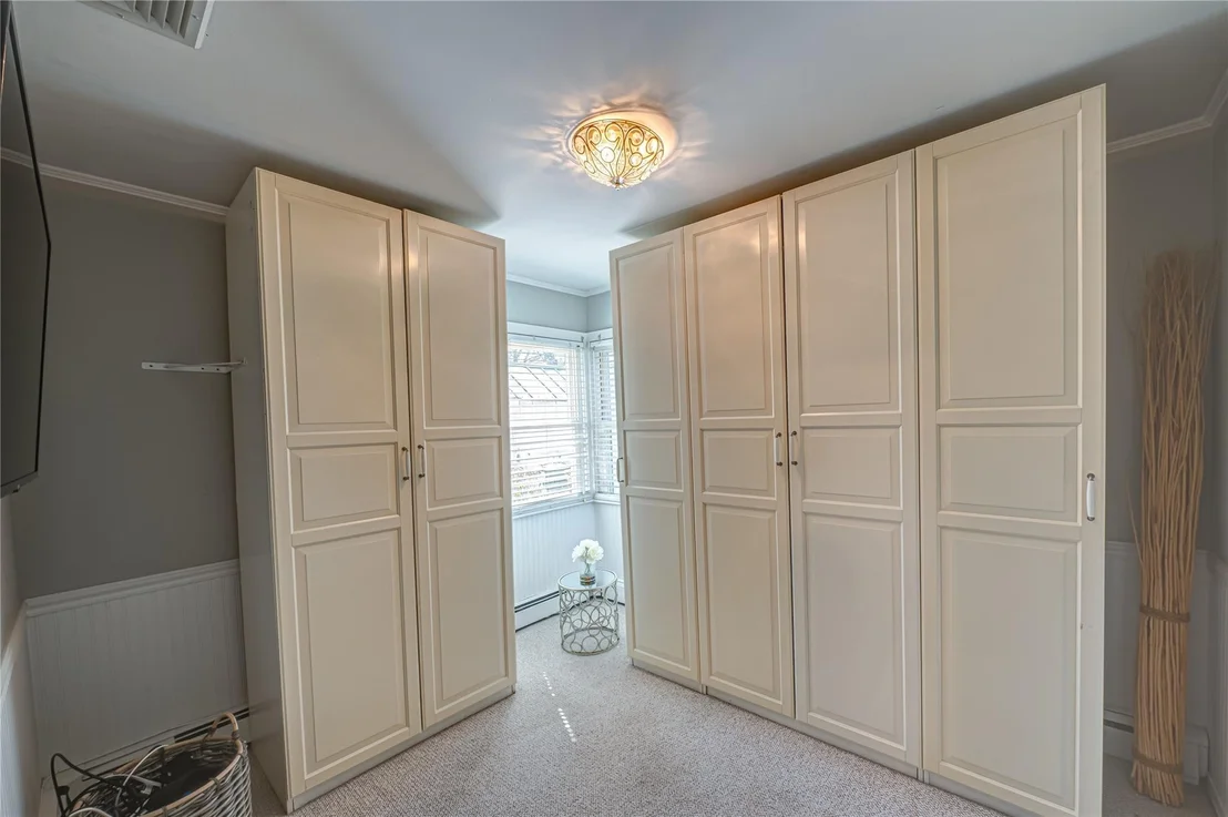 Photo of 1331 Harry Lane