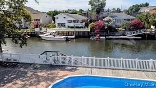 Photo of 2884 Bay Drive