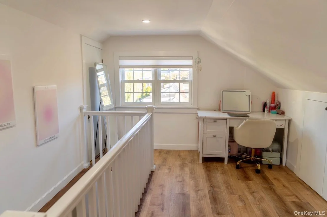 Photo of 437 Third Avenue