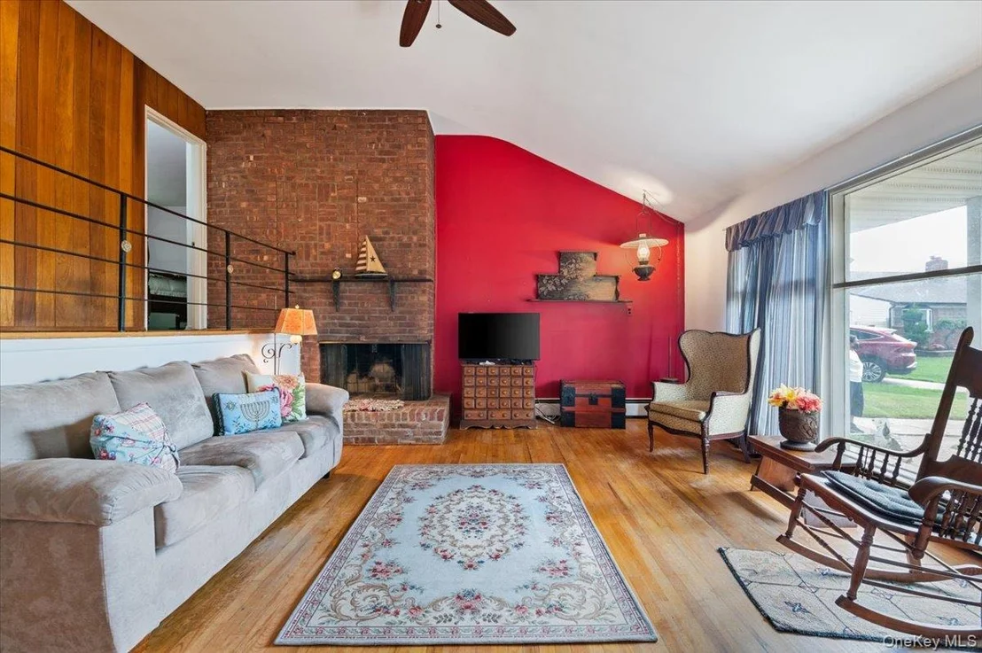 Photo of 3836 Windsor Drive