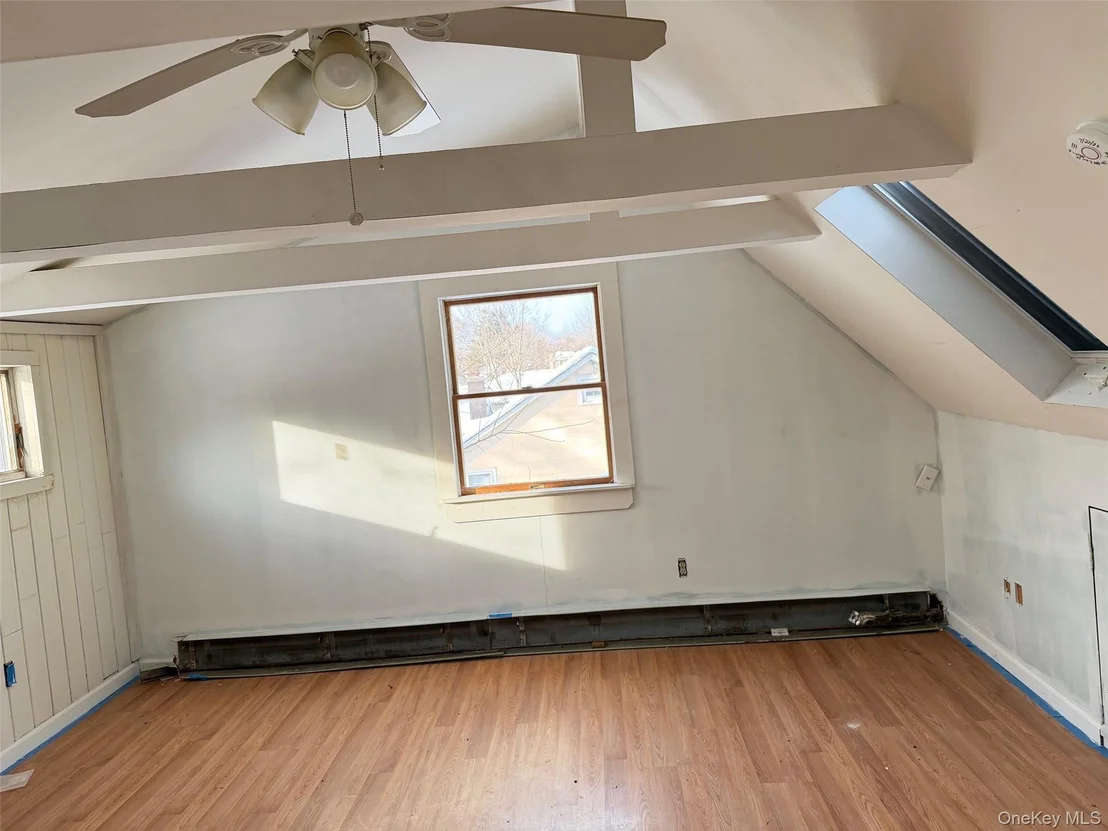 Photo of 184 Bayview Drive