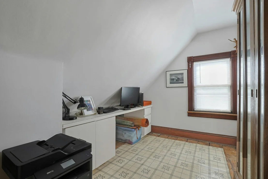 Photo of 1104 Elm Street