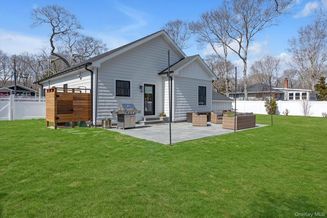 Photo of 1305 Sigsbee Road