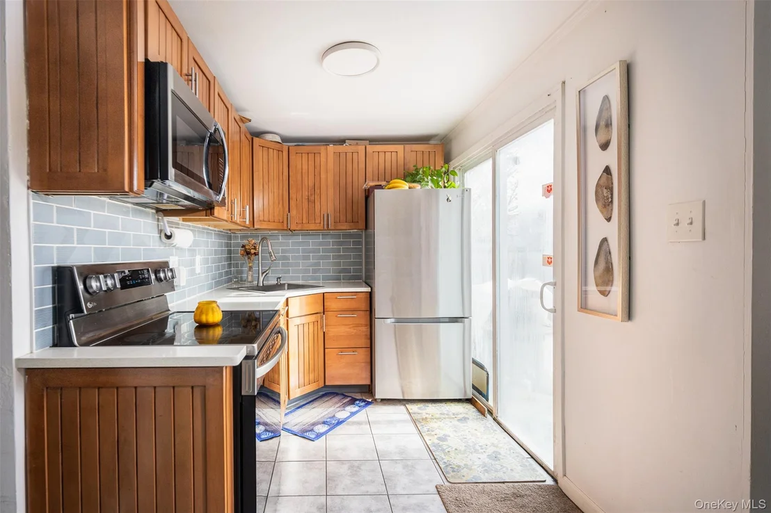 Photo of 278 W Elm Road