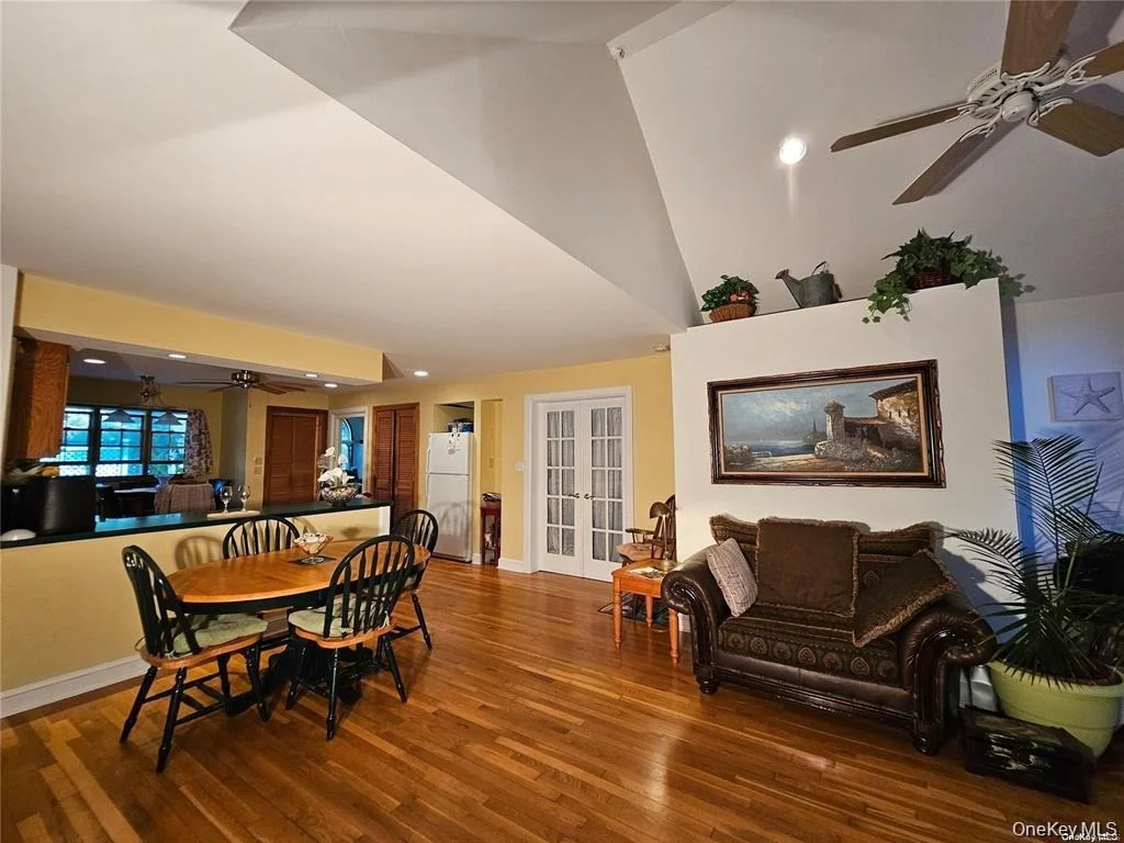 Photo of 10 Phyllis Road