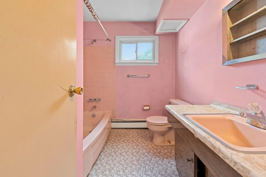 Photo of 182 Frederick Avenue