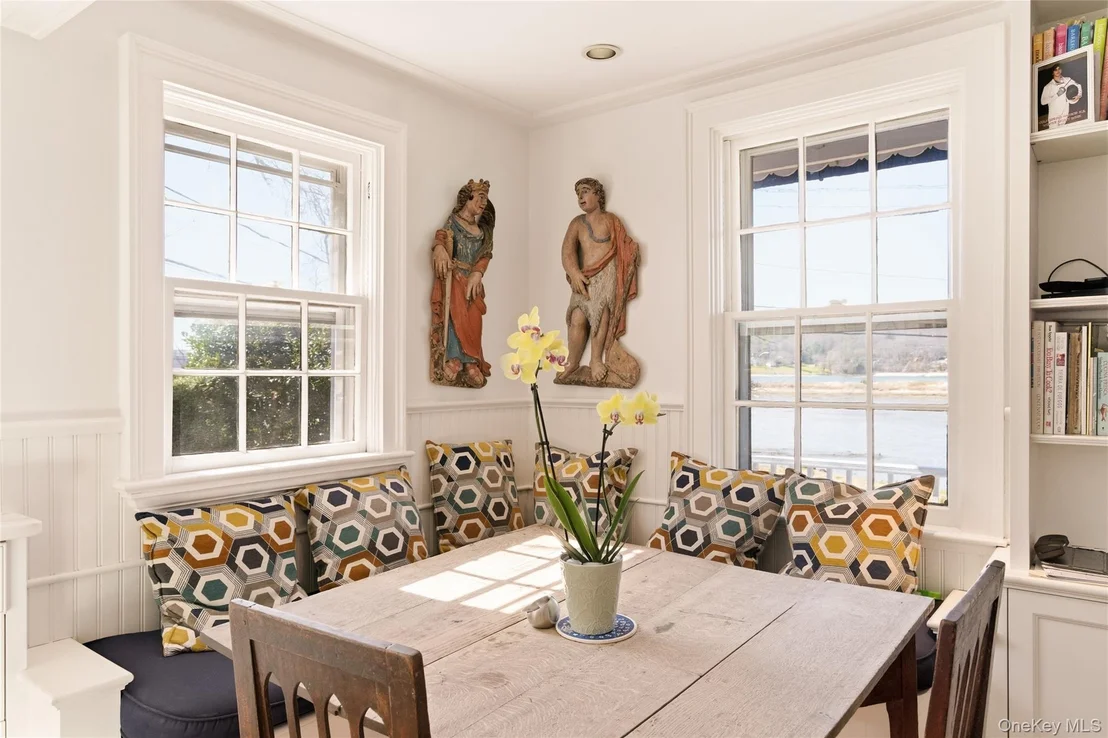 Photo of 80 Shore Road