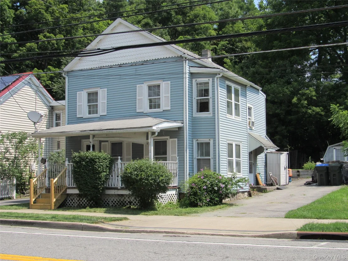 Photo of 151 Main Street