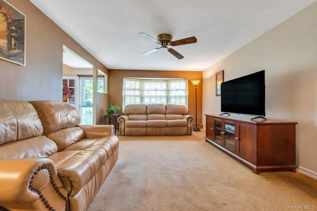 Photo of 5 Peekskill Avenue