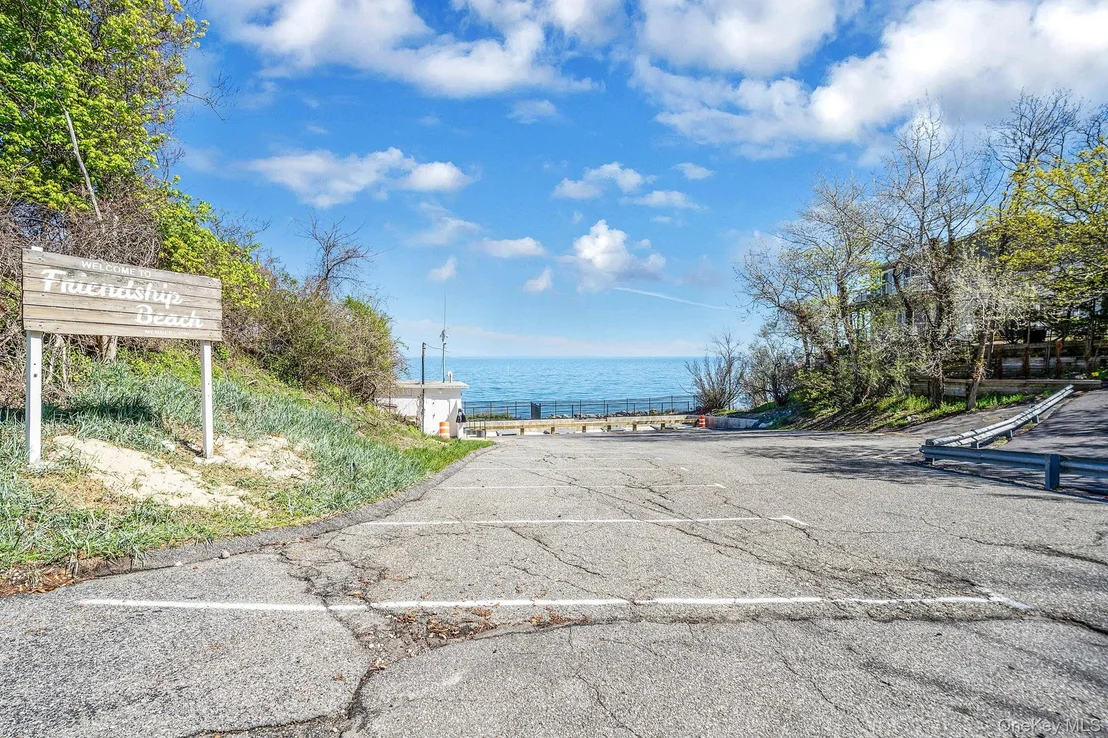 Photo of 77 Nautilus Drive