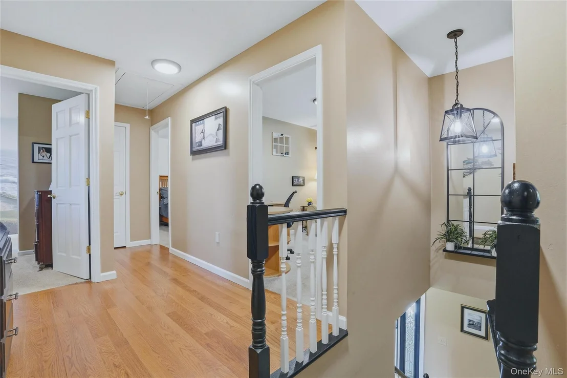 Photo of 36 River Glen Road